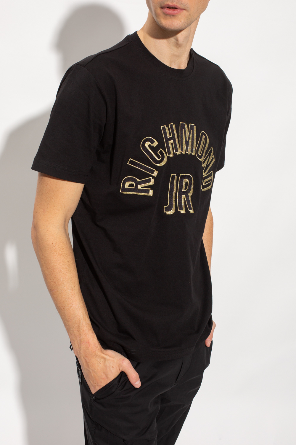 Black T shirt with logo John Richmond T shirt Sos Fant mes